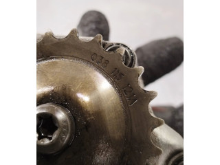 Čerpadlo oleje 038115121 Volkswagen Touran I