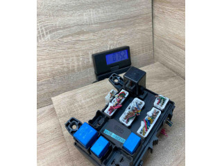 Блок предохранителей 911981C210 Hyundai Getz