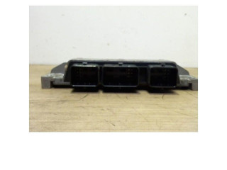 Блок управления двигателя 8200774747, 8200774747   Renault Twingo II