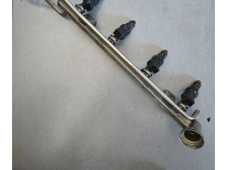 Vstřikovací lišta 06A133681f Volkswagen Sharan