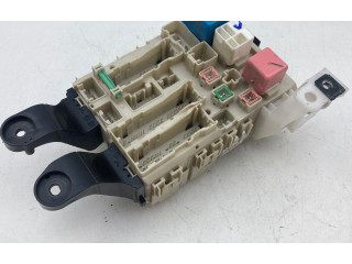 Pojistková skříňka 8273002V50 Toyota Corolla E140 E150 2012