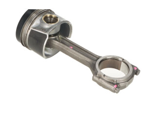 Шатун 04L105401A Volkswagen Transporter - Caravelle T6