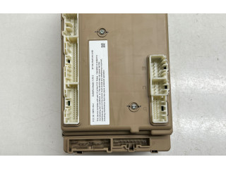 Блок предохранителей 82201FL403, 710931   Subaru XV II