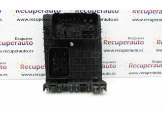 Pojistková skříňka 1K0937124N Volkswagen PASSAT