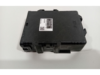 Блок управления коробкой передач 8953512011, 8953576011   Toyota Prius+ (ZVW40)