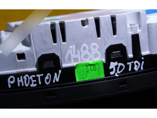 Панель приборов 3D0920881S   Volkswagen Phaeton       