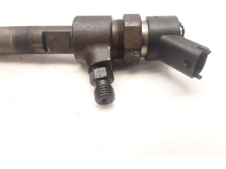Vstřikovač 0445110119   Alfa Romeo 166  pro naftový motor 2.4  