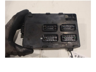 Блок предохранителей Jaguar XJ X308