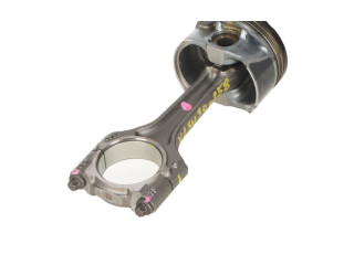 Шатун 06H198401D Audi Q3 F3