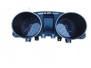 Панель приборов Volkswagen Golf VI