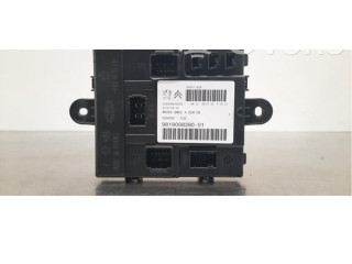 Блок комфорта 9819008380   Citroen C4 SpaceTourer   