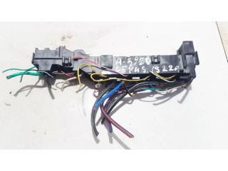 Блок предохранителей 5548 Lexus IS 220D-250-350