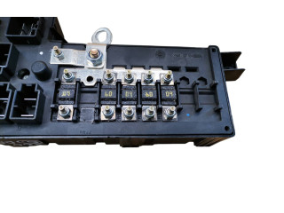 Блок предохранителей 8637841, 518323324 Volvo S60