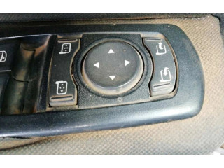 Zpětné zrcátko  Renault Megane III 2014  ABATIBLE  