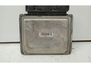 Блок управления двигателя 03P906021K, 28281647   Skoda Fabia Mk2 (5J)