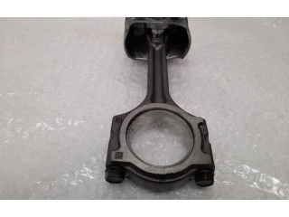  Поршень с шатуном    Renault Clio III  