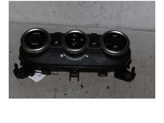 Блок управления климат-контролем    Fiat 500L