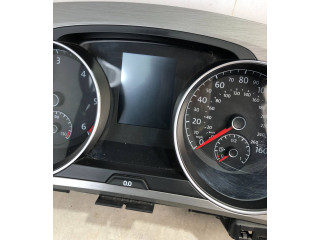 Панель приборов 5G0920961A, 2498376 Volkswagen Golf VII