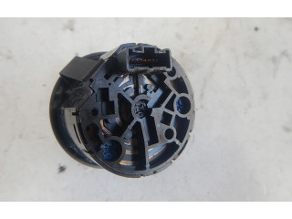 Включатель блокировки дифференциалов 4ASX7Z155AA   Nissan Titan   