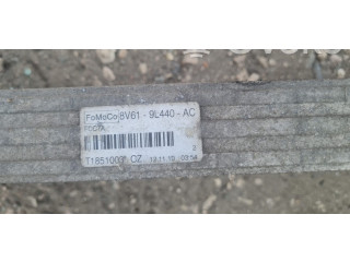 Интеркулер 8V619L440AC Volvo C30