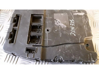 Блок комфорта 8200780025 Renault Scenic II - Grand scenic II