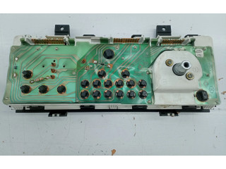 Панель приборов 19673501   Renault Clio I       