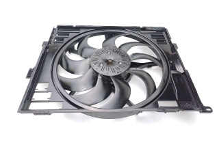 Вентилятор радиатора     7649150, 8626114    BMW i8 