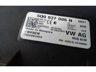 Блок комфорта 5Q0937086N Skoda Octavia Mk3 (5E)