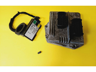 Блок управления двигателем Блок управления 12249823, 13144390 Opel Meriva A