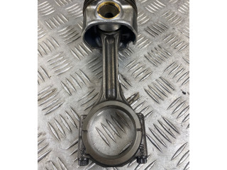  Поршень с шатуном CRLB 02604LA  Audi A3 S3 8V  