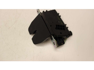 Zámek zadních dveří Opel Zafira B 2008