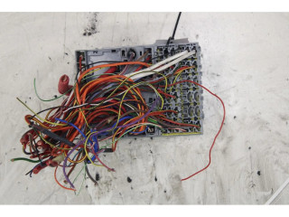 Блок предохранителей    Jeep Renegade    