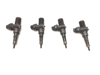 Комплект форсунок 0414720215 Skoda Octavia Mk2 (1Z)