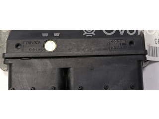 Řídící jednotka A2710106345SILNIKA Mercedes-Benz C W203 2006