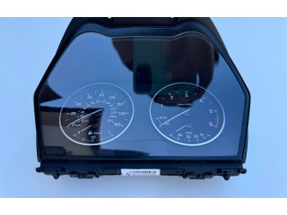 Přístrojová deska BMW X1 F48 F49 2016 17649411, 9295445