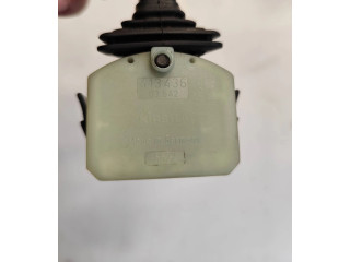 Ручка стеклоочистителей 413436   Volvo 460