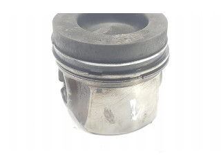 Píst 04L107065D, 1111AA   Skoda Superb B6 (3T)  pro naftový motor 1.6  