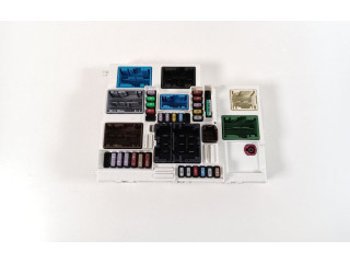 Блок предохранителей 9851622580 Citroen C5 X