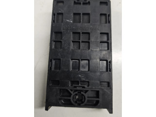 Блок предохранителей    KIA Sorento    