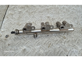 Vstřikovací lišta 9811353880, 9812191080 Peugeot 5008 II