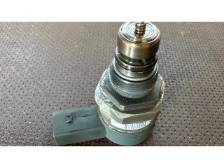 Топливная рампа 057130764ab   Audi A4 S4 B6 8E 8H 1.9 