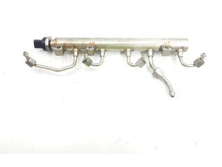 Vstřikovací lišta 13537852402, IZQUIERDO BMW X5 F15