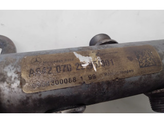 Топливная рампа A6420700146, 0281002985   Mercedes-Benz E W212   для двигателя 642.830