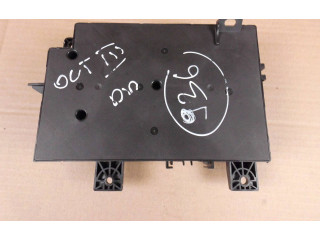 Блок предохранителей 8637B681 Mitsubishi Outlander