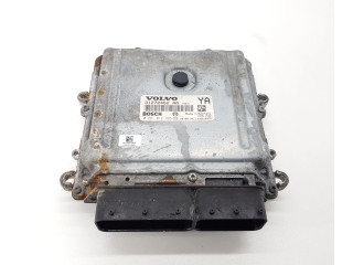 Блок управления двигателя 31272462AA, 0281012765 Volvo XC70