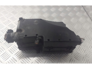 Блок предохранителей  3M5T-14A142-AB   Mazda 3 I    