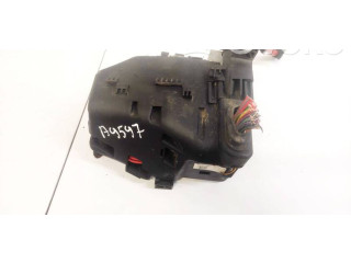 Блок предохранителей  6G9T14A067CA, 6G9T-14A067-CA   Volvo V70    