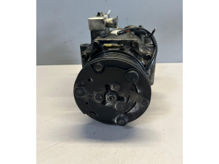 Вакуумный насос центрально замка     4588121, 4588121    Ford Focus 