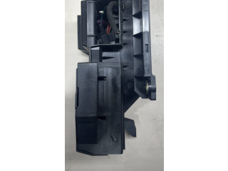   Pojistková skříňka 7L0937548C   Audi Q7 4L 2014