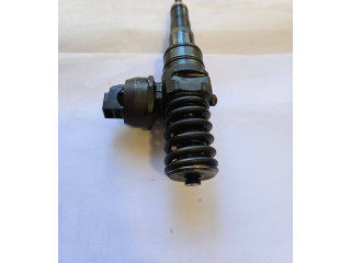 Форсунка 038130073BQ    Volkswagen PASSAT B6   